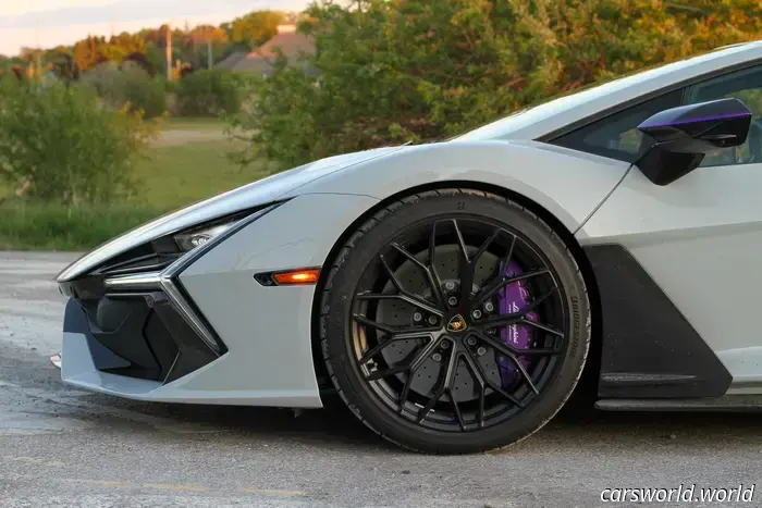 2025 Lamborghini Revuelto Review: Exceptional Bulls of Flame