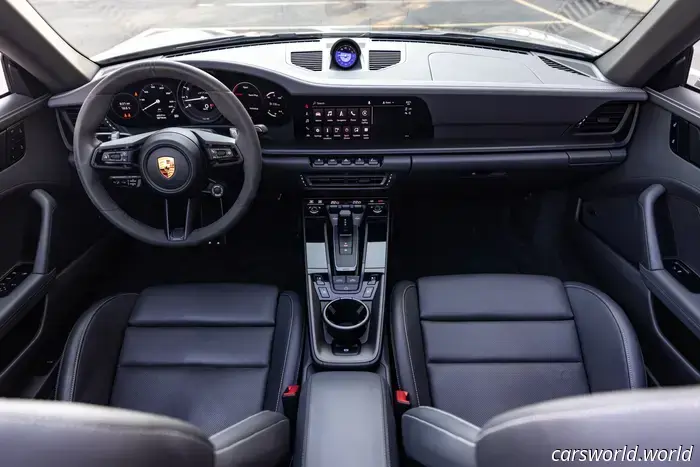 Perché alcuni impianti audio delle auto nuove fanno proprio schifo?