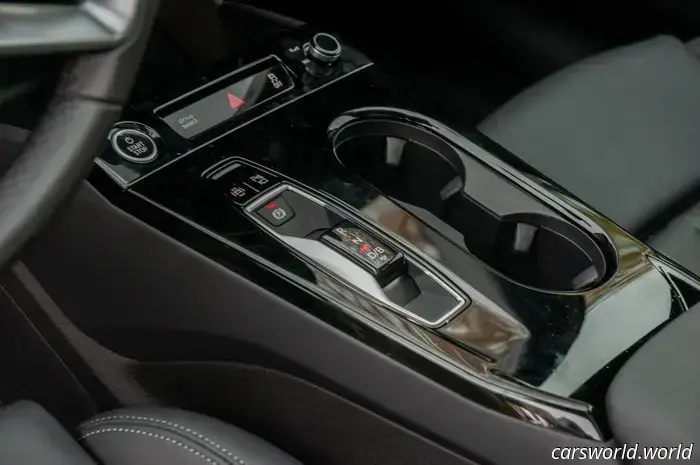 2025 Audi A6 E-Tron Sportback Reseña: Revolución de la tracción trasera en la casa de Quattro