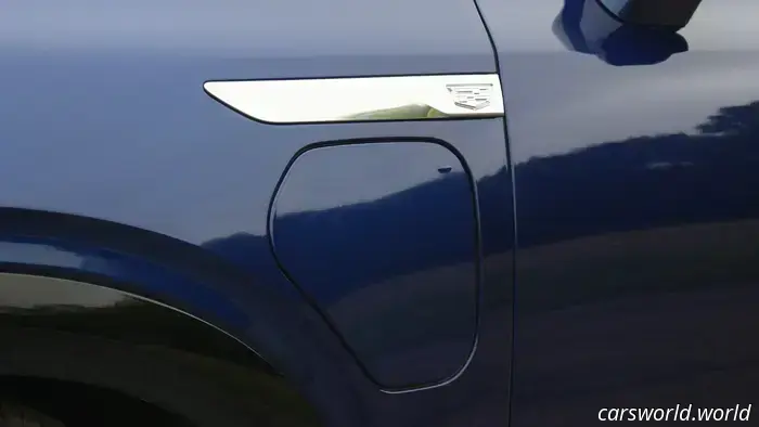 2026 Cadillac Vistiq First Drive Recensione: sogni Escalade su mezzi di medie dimensioni