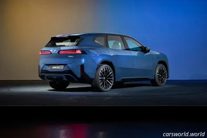 2026 BMW iX3 svelata: ecco il progetto per il futuro di BMW