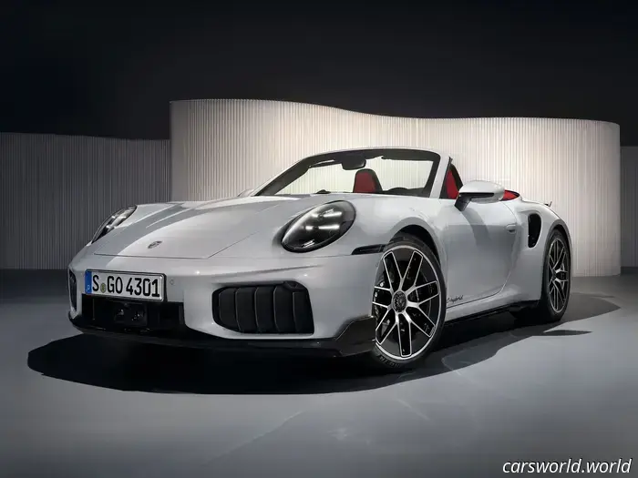 La Porsche 911 Turbo S del 2026 diventa ibrida con 701 CV e raggiunge i 60 mph in 2,4 secondi.