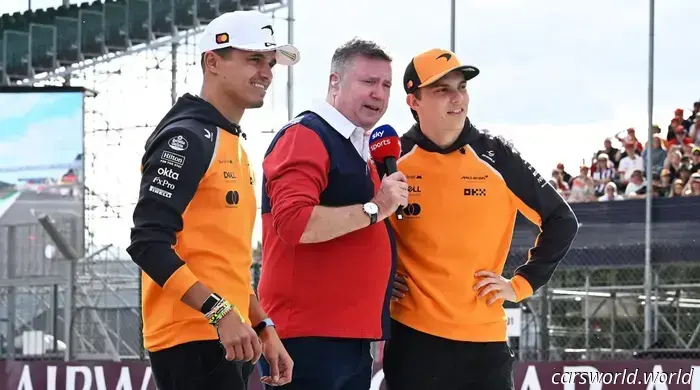 Dallo spegnersi dei semafori all'ultimo giro: un'intervista esclusiva a 'Crofty', la voce della F1