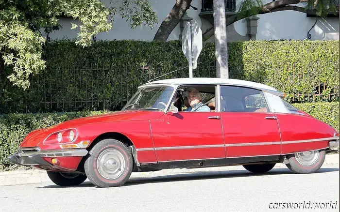 28 Heartwarming Images of Jay Leno Enjoying Rides in His Numerous Cars