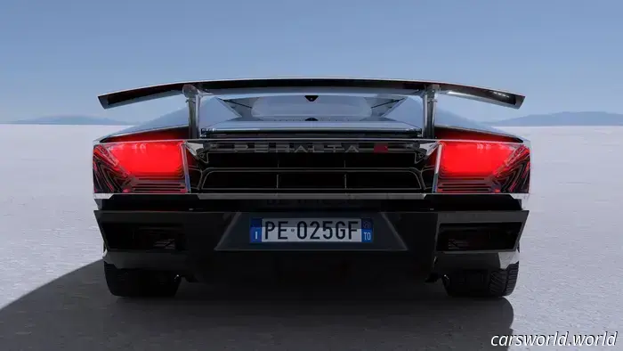 El Hijo De Giugiaro Diseñó Su Propio Auto Maserati Wedge Después del Icónico Concepto Boomerang De 1971