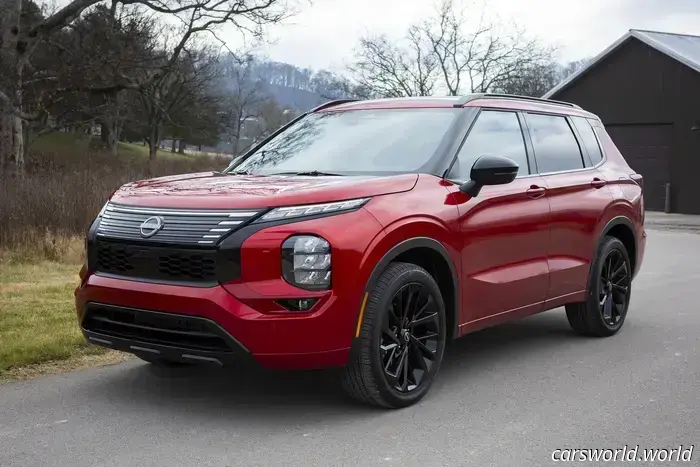 Recensione della Nissan Rogue 2026 ibrida plug-in: il jolly elettrificato
