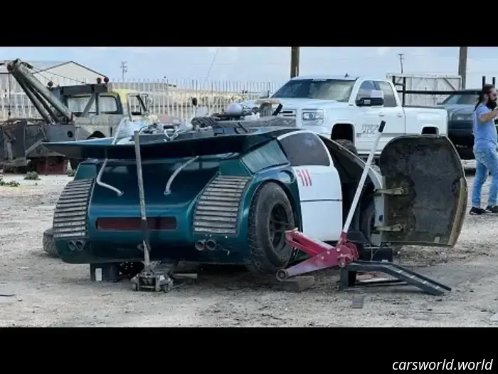 Il Movie Car Museum liquida 50 auto famose senza riserva