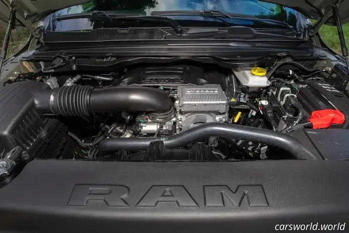 Первый тест-драйв Ram 1500 Hemi 2026 года: V8 по-прежнему достаточен