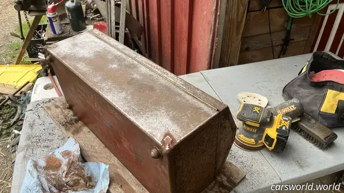Специальное средство WD-40 помогло мне спасти некоторые ржавые инструменты