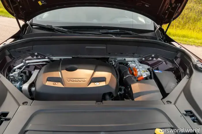Reseña del Volvo XC90 T8 2025.5: la forma más elegante de transportar un colchón individual
