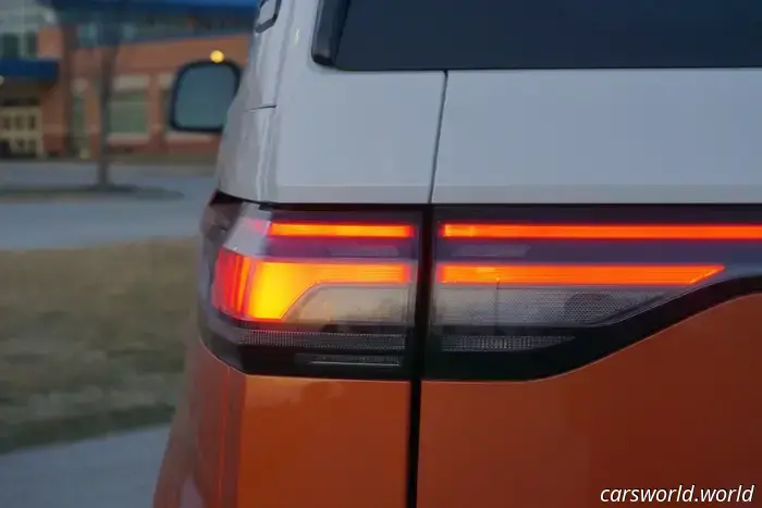 2025 Volkswagen ID Buzz Pro e contro Recensione: Potere dell'amore sulla logica