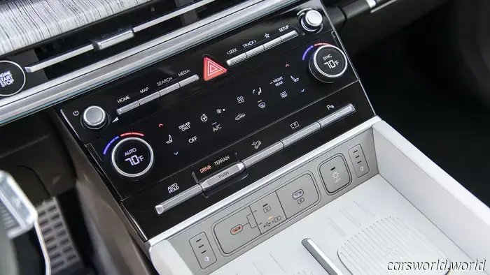 Los Interiores de Automóviles Analógicos Volverán en 1-2 Generaciones de Modelos, Dice el Jefe de Diseño de Hyundai