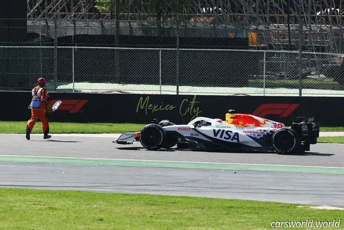 Формула‑1 должна извлечь уроки из ужасающего случая с маршалом в Мексике, едва не кончившегося трагедией.