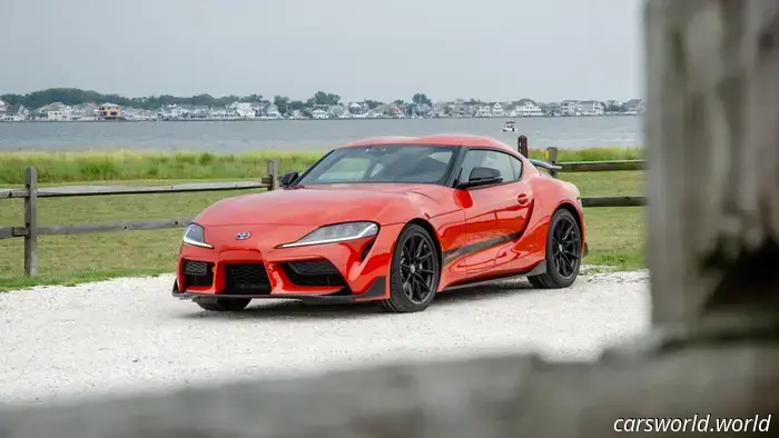 Toyota "non può più vendere auto solo con gli aggiornamenti dei modelli", afferma il CEO