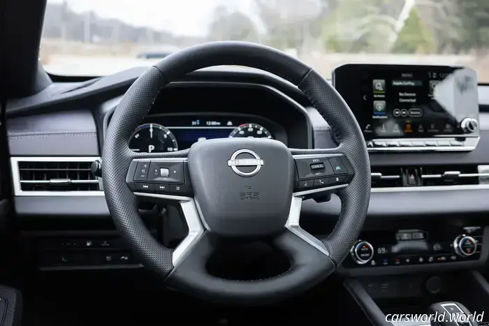 Recensione della Nissan Rogue 2026 ibrida plug-in: il jolly elettrificato