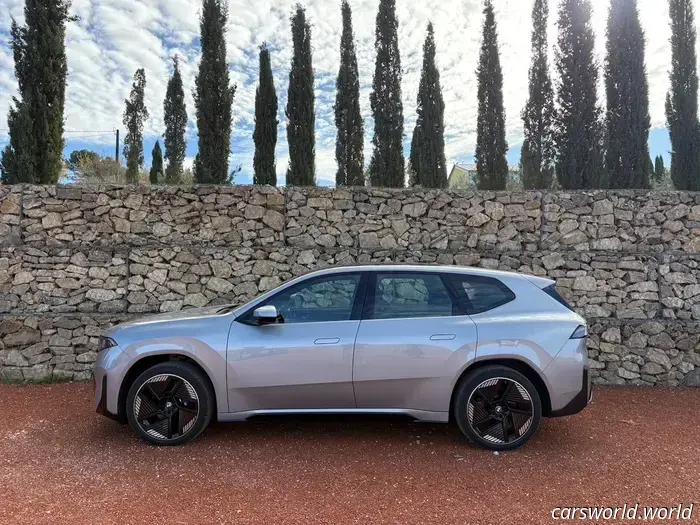 2027 BMW iX3 — Prima prova su strada: migliore del miglior modello BMW