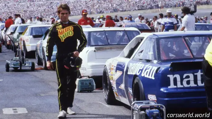 NASCAR icon Jeff Gordon expresses interest in participating in a sequel to ‘Days of Thunder’.