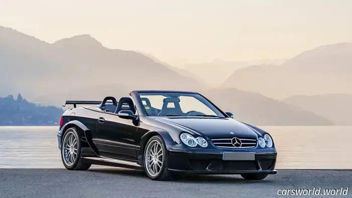 Solo Se Fabricaron 80 Descapotables Mercedes CLK DTM, y Ahora Uno está a la Venta