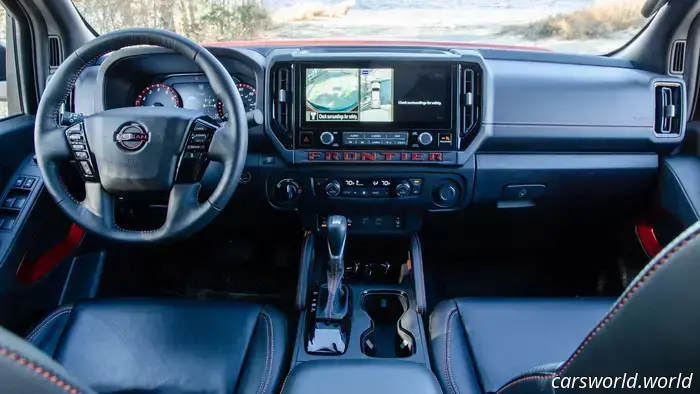 Revisión del Nissan Frontier Pro-4X 2025: Es Mejor Porque es Peor